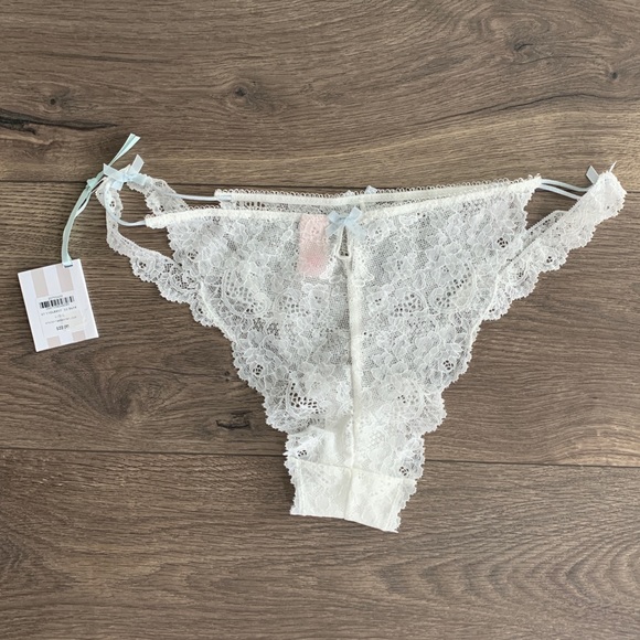 SOLD! Victoria’s Secret Bridal Cheekini Panty - Picture 6 of 8